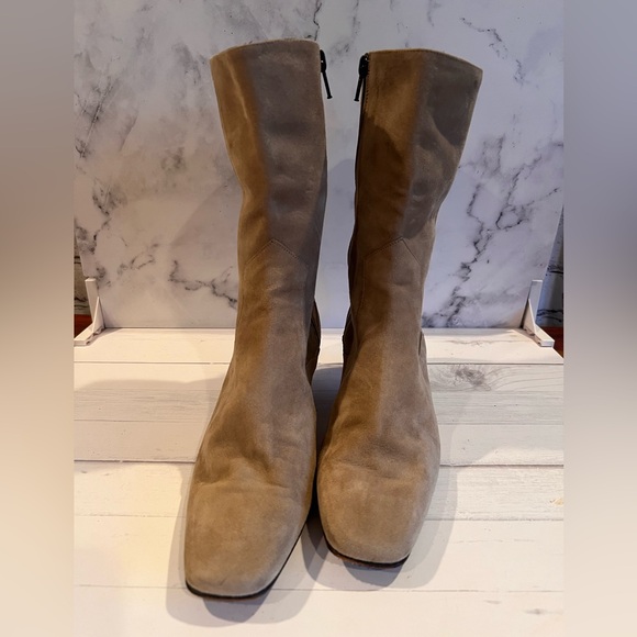 Authentic Cole Haan made in Italy beige suede boots chunky kitten heel Size 7.5 - Picture 2 of 12